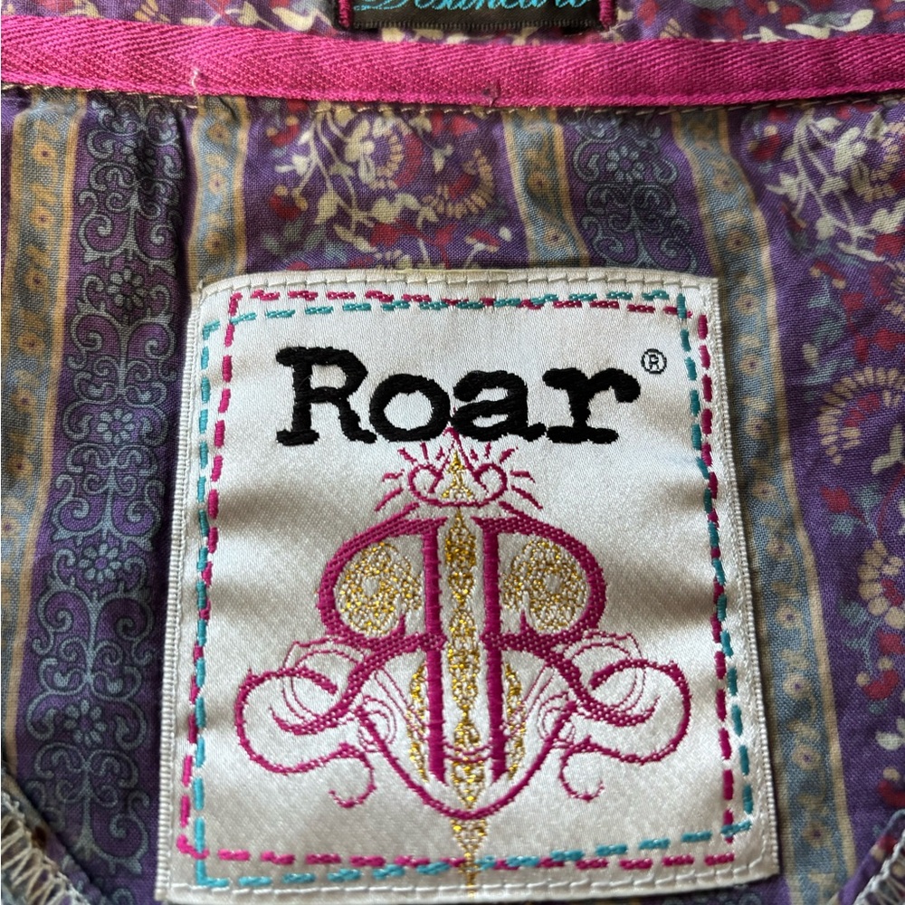 Destined To Roar Multicolor Embroidered Rhinestone Shirt - Picture 11 of 12